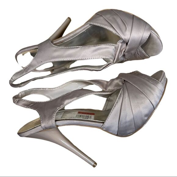 KATE PRESTON Sz 10 McKenna Taupe Fabric Stiletto Dress Sandals Heels - Picture 6 of 6